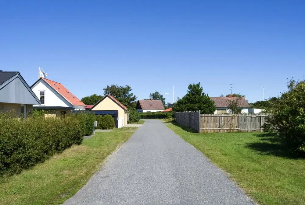 Skrot oliefyret på Læsø med en moderne luft til vand varmepumpe fra Nærvarme Danmark