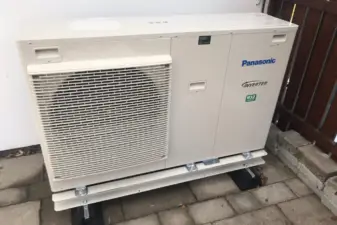 Panasonic luft til vand varmepumpe